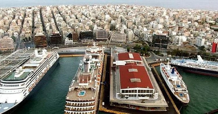 Πώς η Κίνα ετοιμάζεται να κατακτήσει την Ευρώπη μέσω του Πειραιά